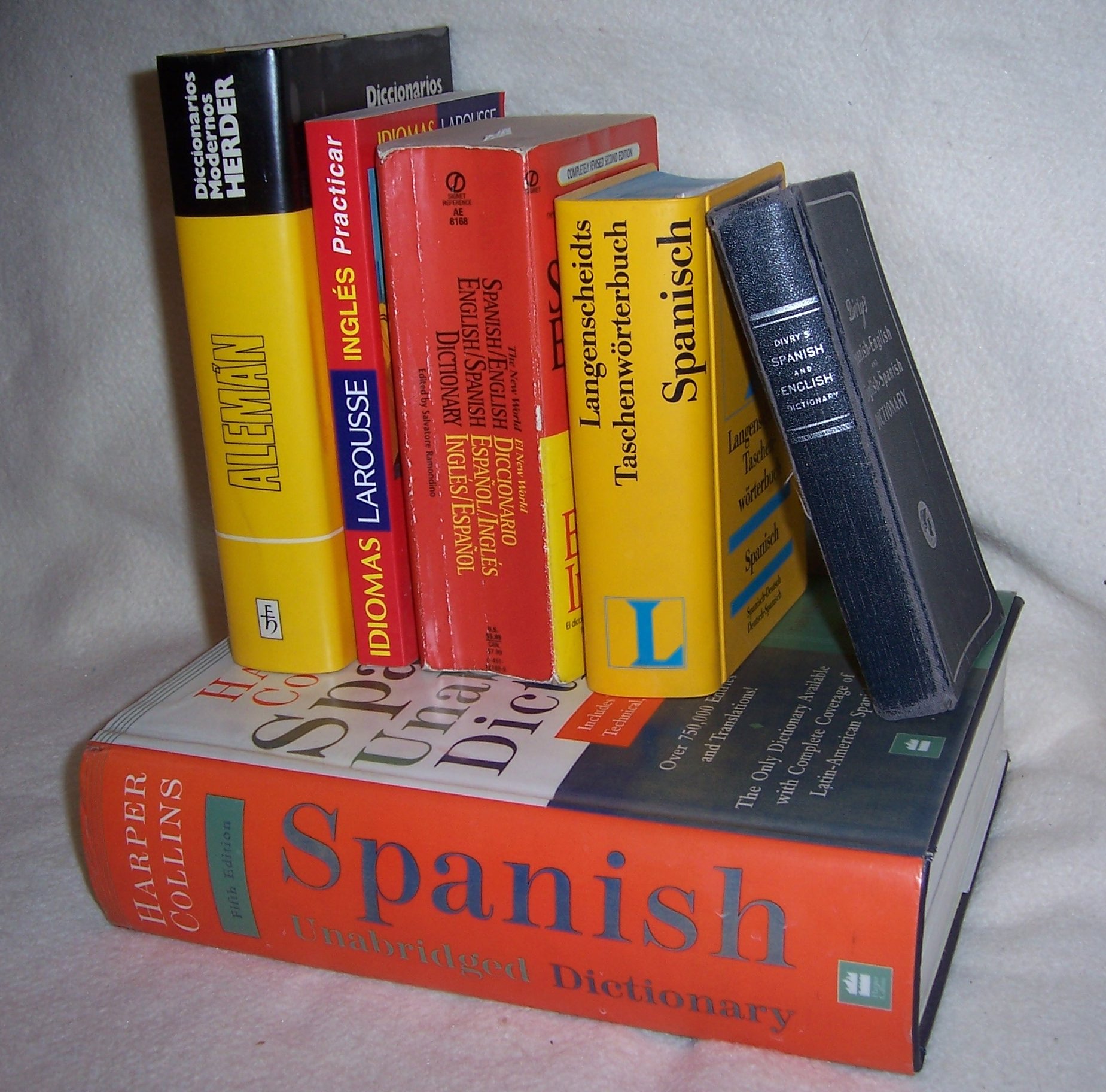 Learning Spanish? Click here to discover our selection of the BEST books you need to read in order to improve your Spanish skills!