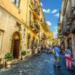 Learning Italian? Click here to discover our selection of the BEST books you need to read in order to improve your Italian skills!